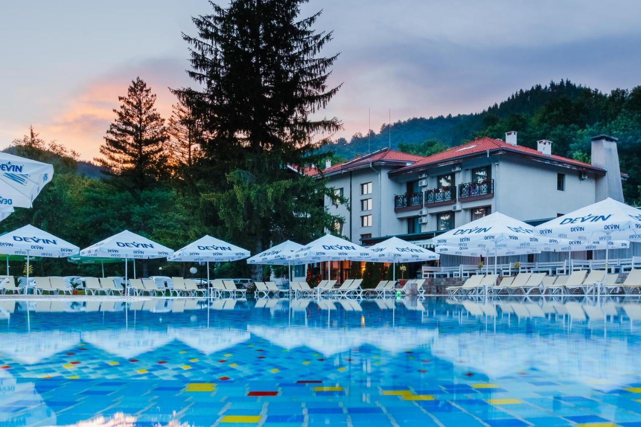 Ostrova Holiday Village Beli Osŭm Exterior foto